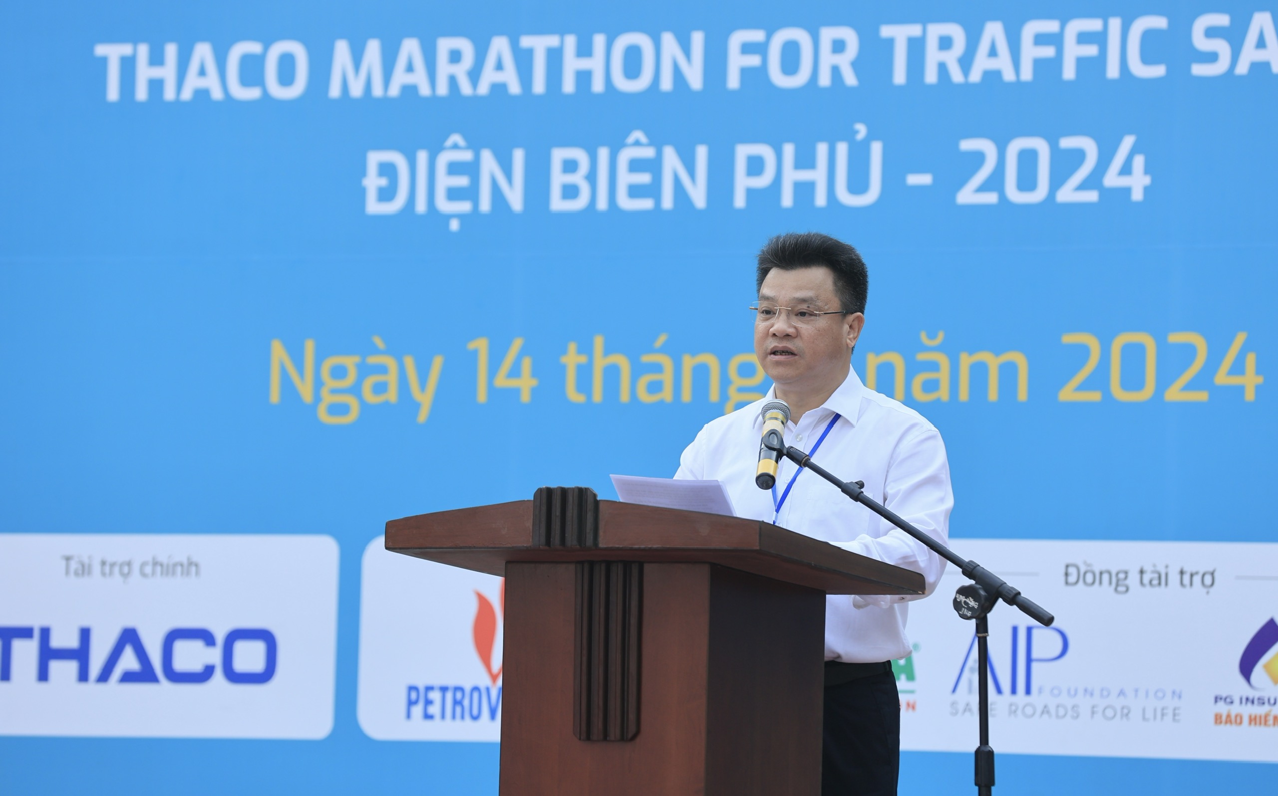 Trực tiếp: Giải THACO Marathon vì ATGT - Điện Biên Phủ 2024 thành công rực rỡ- Ảnh 33.