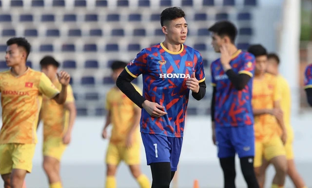 HLV Hoàng Anh Tuấn chuẩn bị phải ra quyết định khó nhất ở U23 Việt Nam- Ảnh 1.