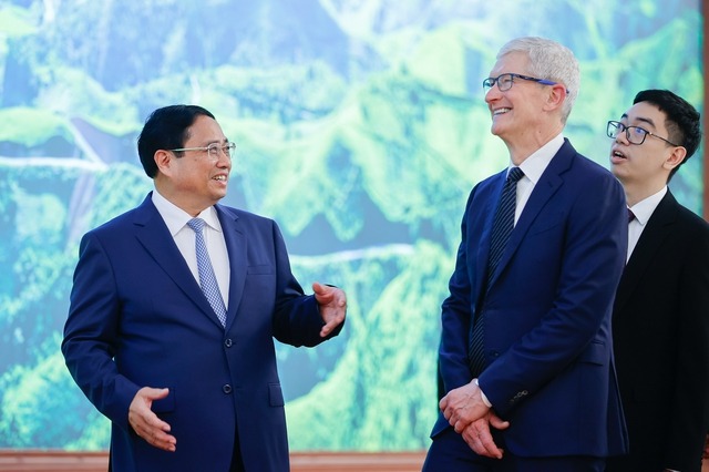Gặp Thủ tướng, CEO Apple khẳng định sẽ mua nhiều hơn linh kiện đối tác sản xuất ở Việt Nam- Ảnh 4.