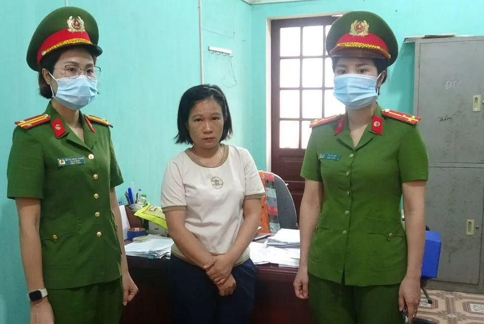 Chủ tịch và kế toán thị trấn tại Bắc Giang bị bắt giam vì chi sai tiền thuê chợ- Ảnh 2.
