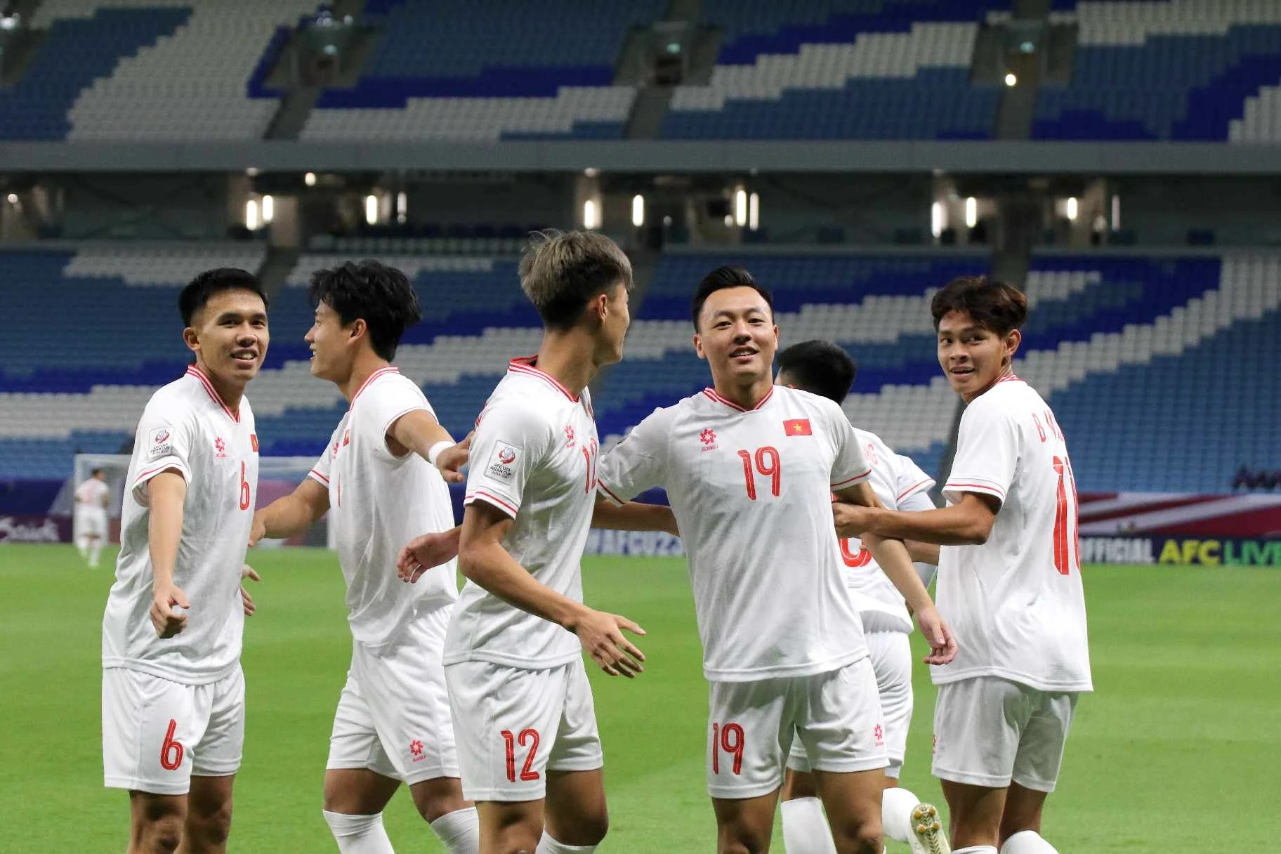 HLV Hoàng Anh Tuấn nói lời bất ngờ về U23 Việt Nam sau trận thắng Kuwait- Ảnh 2.