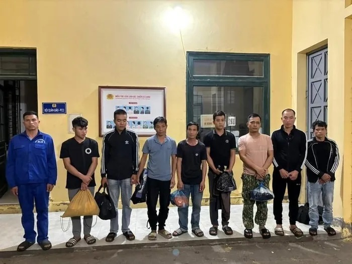 Phú Thọ: Bắt 14 đối tượng trộm gần 10.000m cáp điện ngầm trị giá 19 tỷ- Ảnh 1.