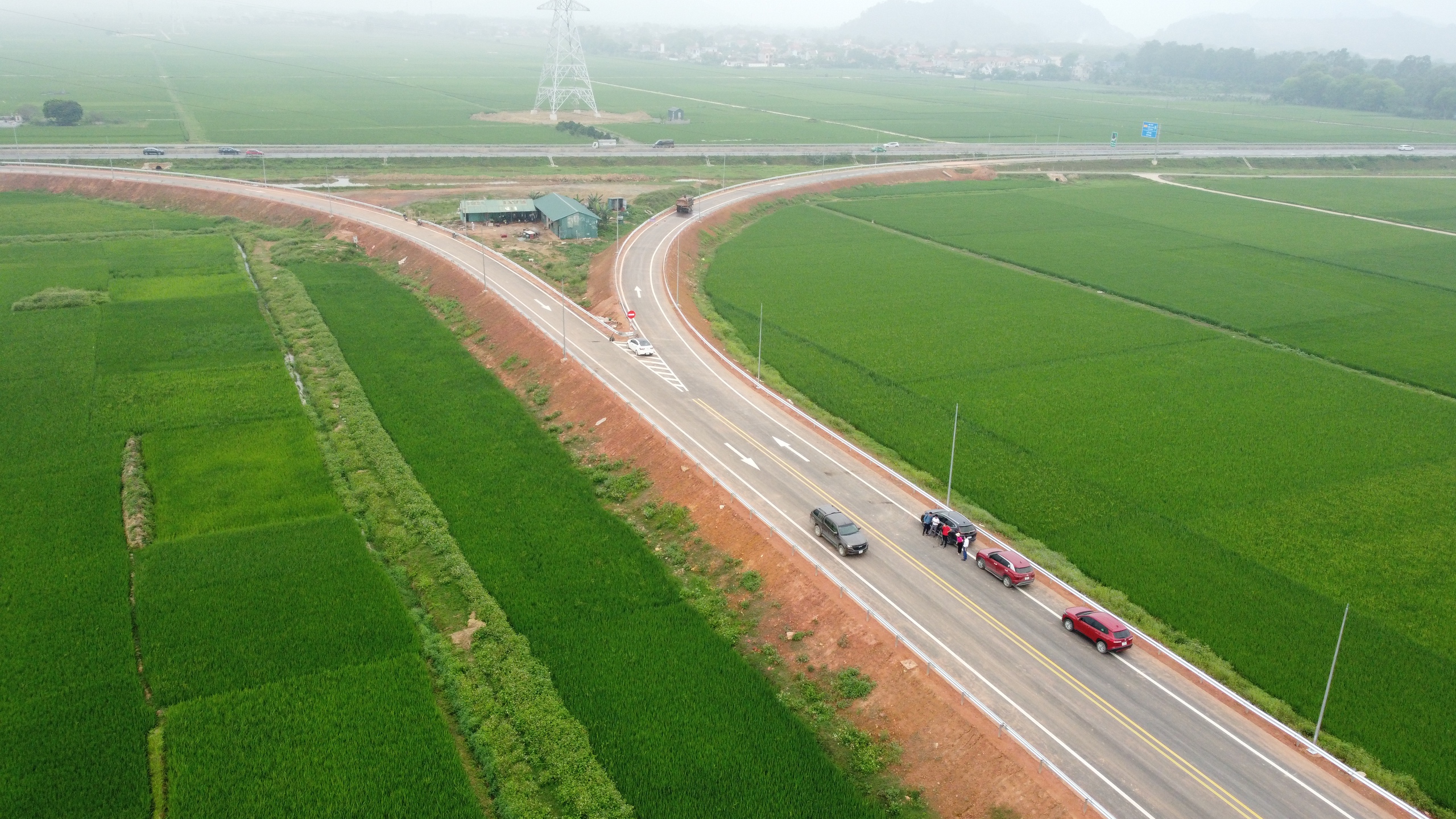 Chính thức khai thác 2 nút giao còn lại trên cao tốc Mai Sơn - QL45- Ảnh 3.