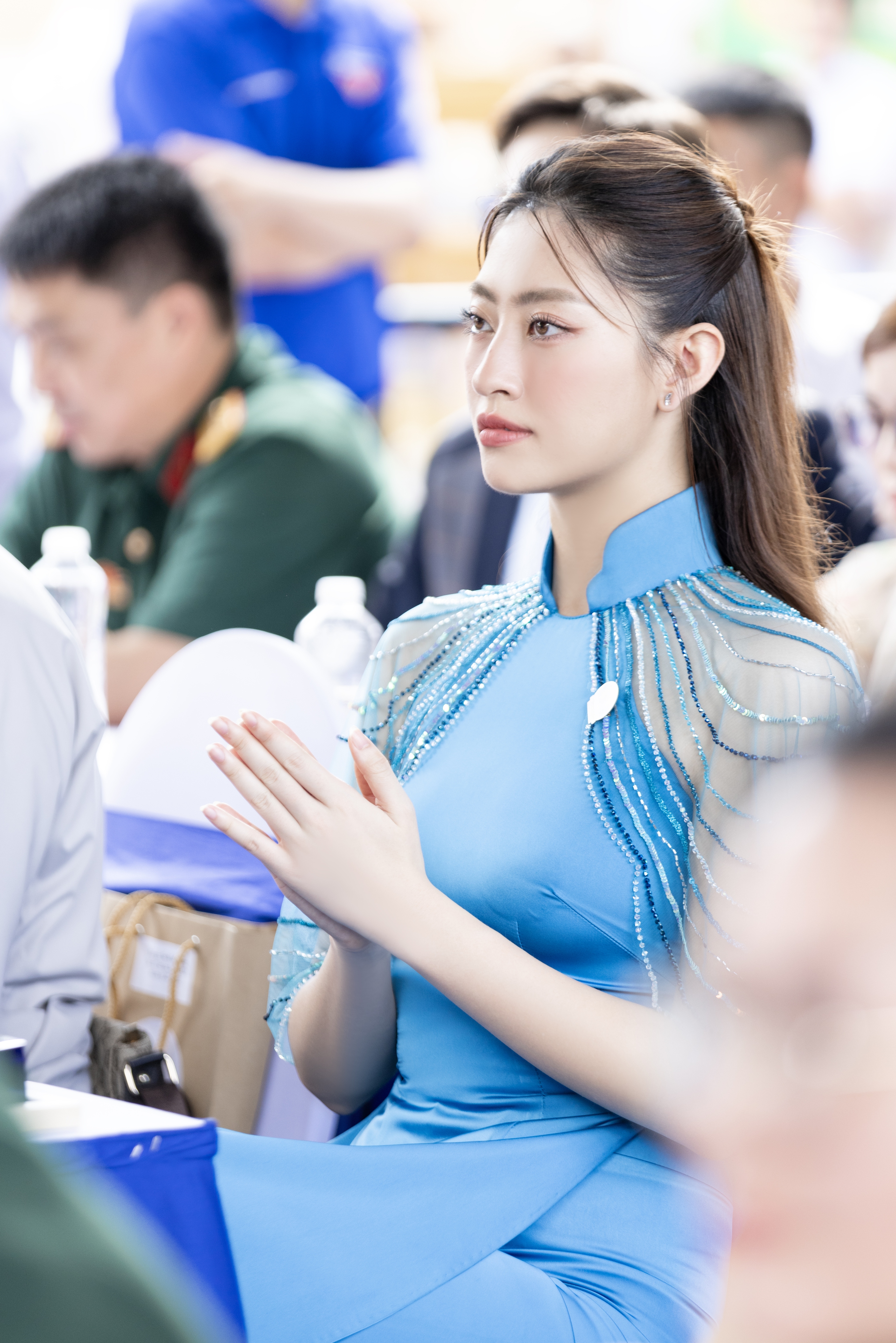 Tin giải trí 19/4: Suni Hạ Linh đu dây mở màn tại Đạp sóng 2024- Ảnh 5.