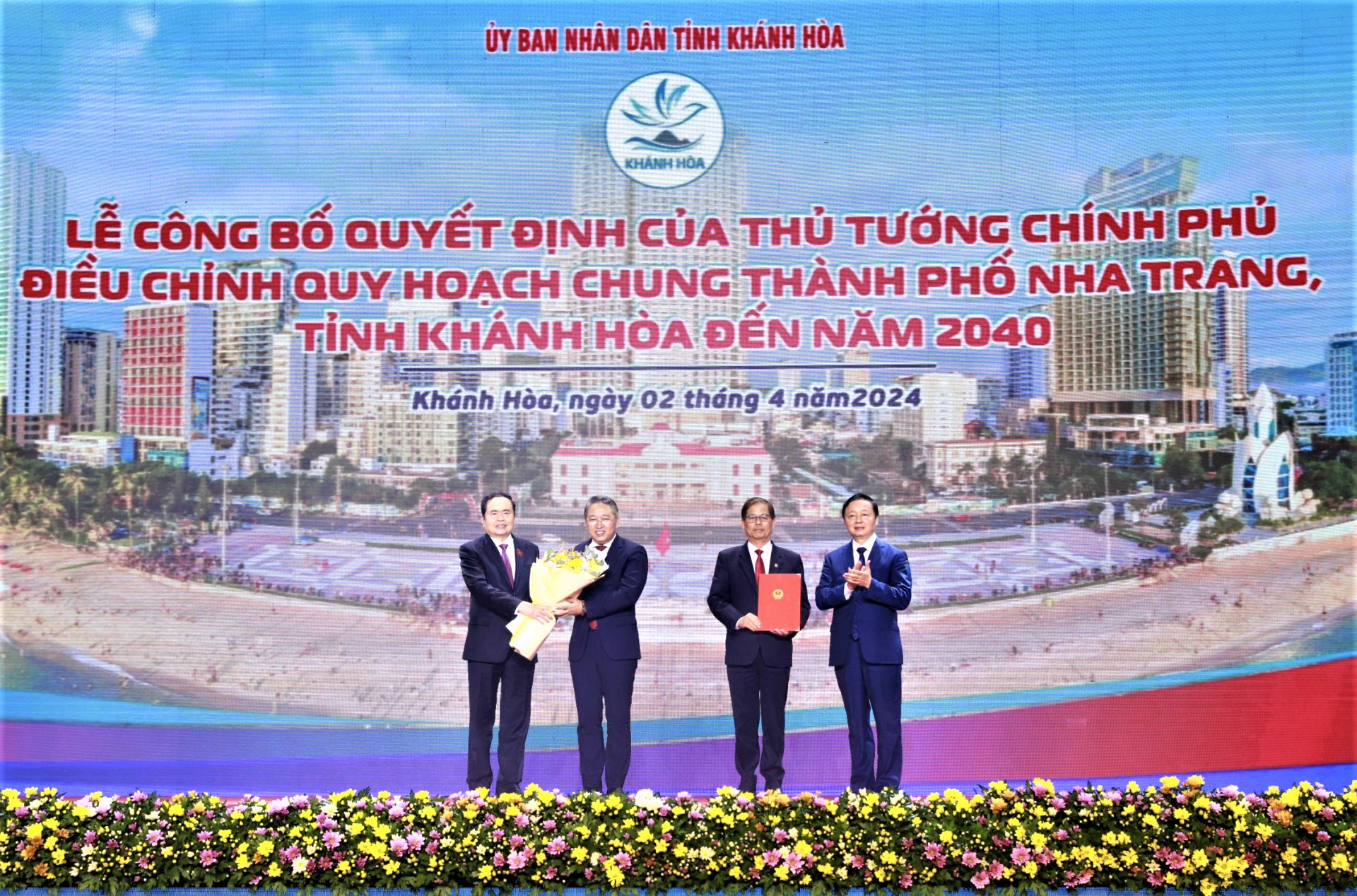 Xây dựng hạ tầng, đô thị thông minh đưa Nha Trang mang tầm khu vực và quốc tế- Ảnh 3.