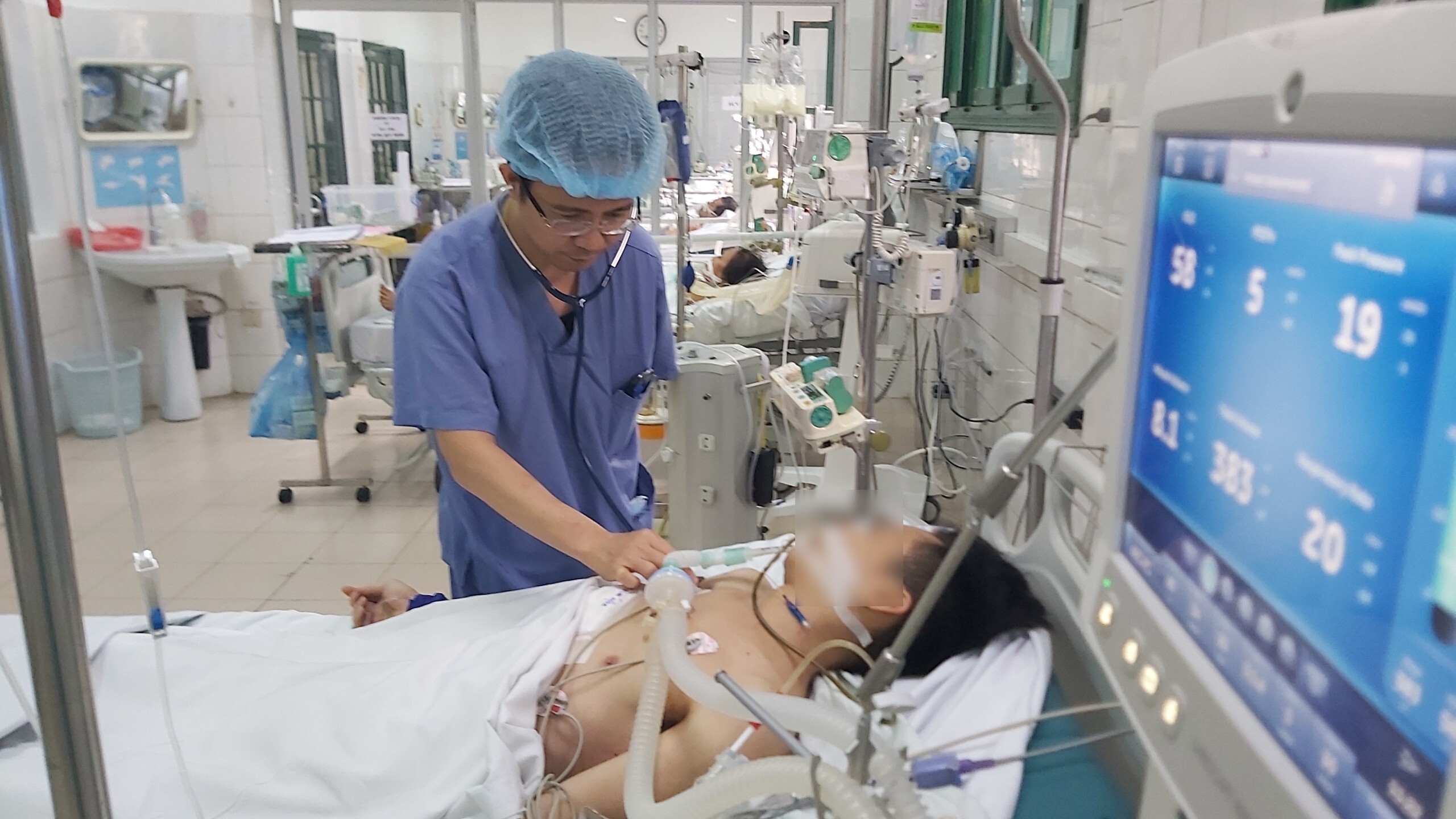 Bệnh viện Hữu nghị Việt Đức chuẩn bị mua sắm gói thầu 400 tỷ đồng- Ảnh 1.