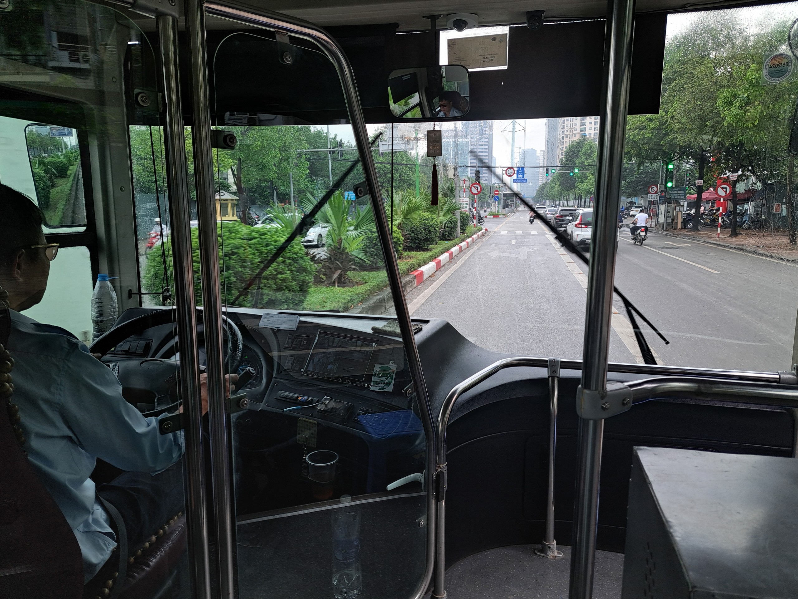 Tương lai nào cho tuyến buýt nhanh BRT?- Ảnh 2.