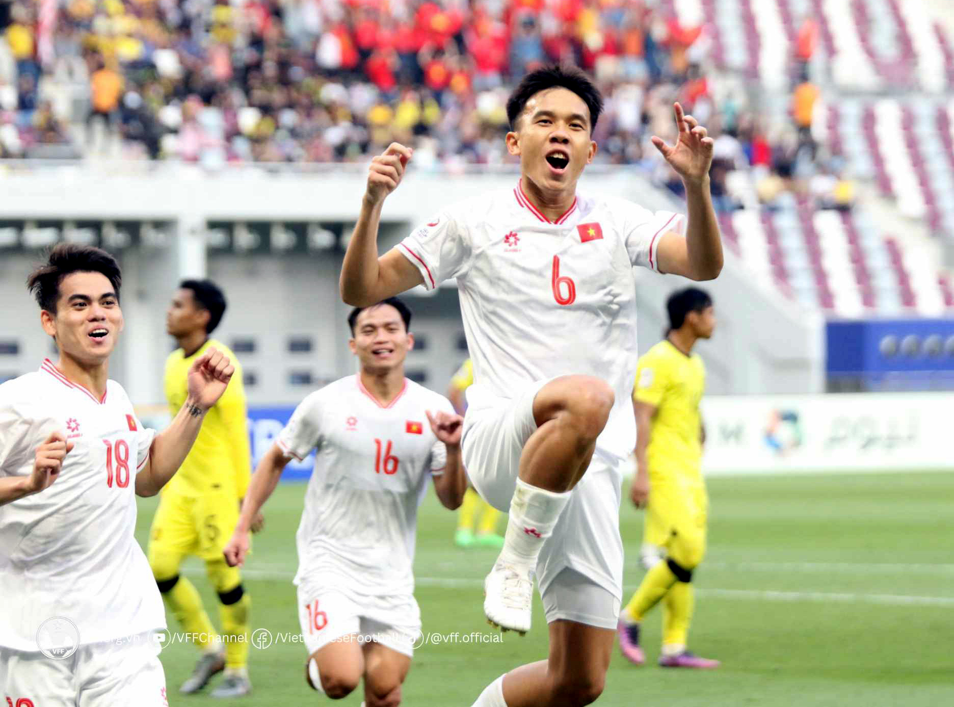 U23 Việt Nam lập 2 cột mốc lịch sử sau trận thắng Malaysia- Ảnh 1.