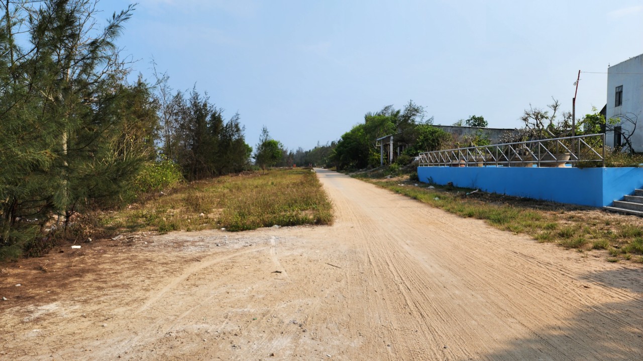 Cận cảnh tuyến đường 3,8 tỷ đồng ở Quảng Ngãi bị "rút ruột" gần 1 tỷ- Ảnh 9.