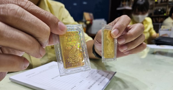 Vàng trong nước giảm 1,7 triệu đồng/lượng trước thông tin đấu thầu vàng miếng- Ảnh 1.