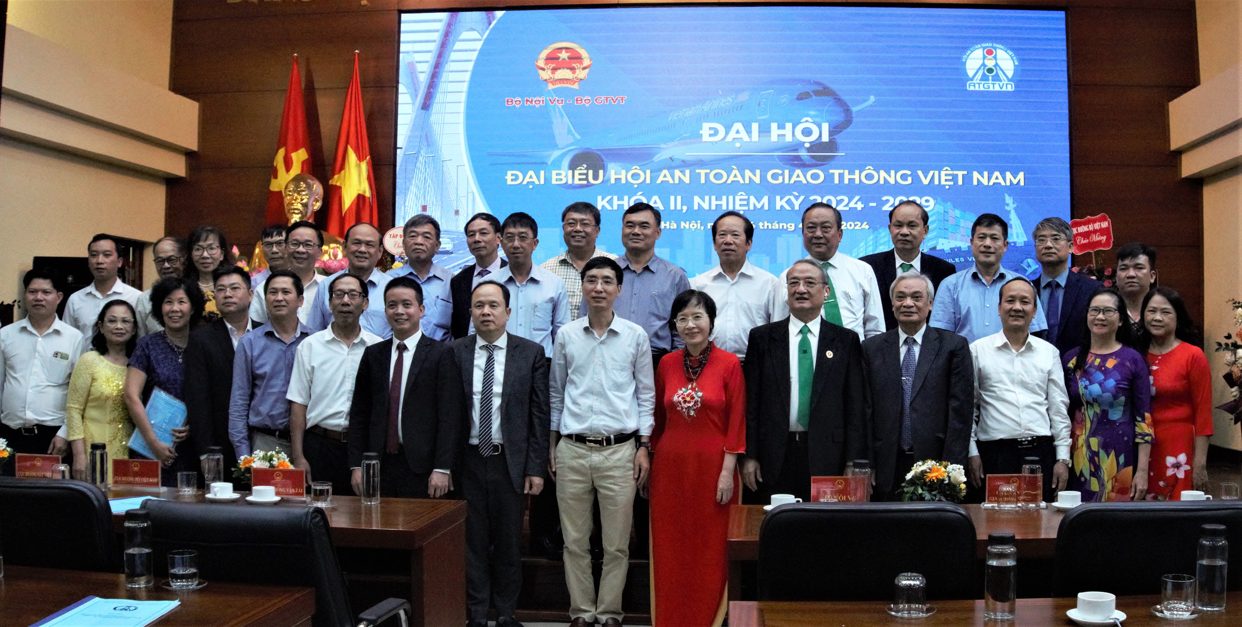 Hội An toàn giao thông Việt Nam có chủ tịch mới- Ảnh 3.