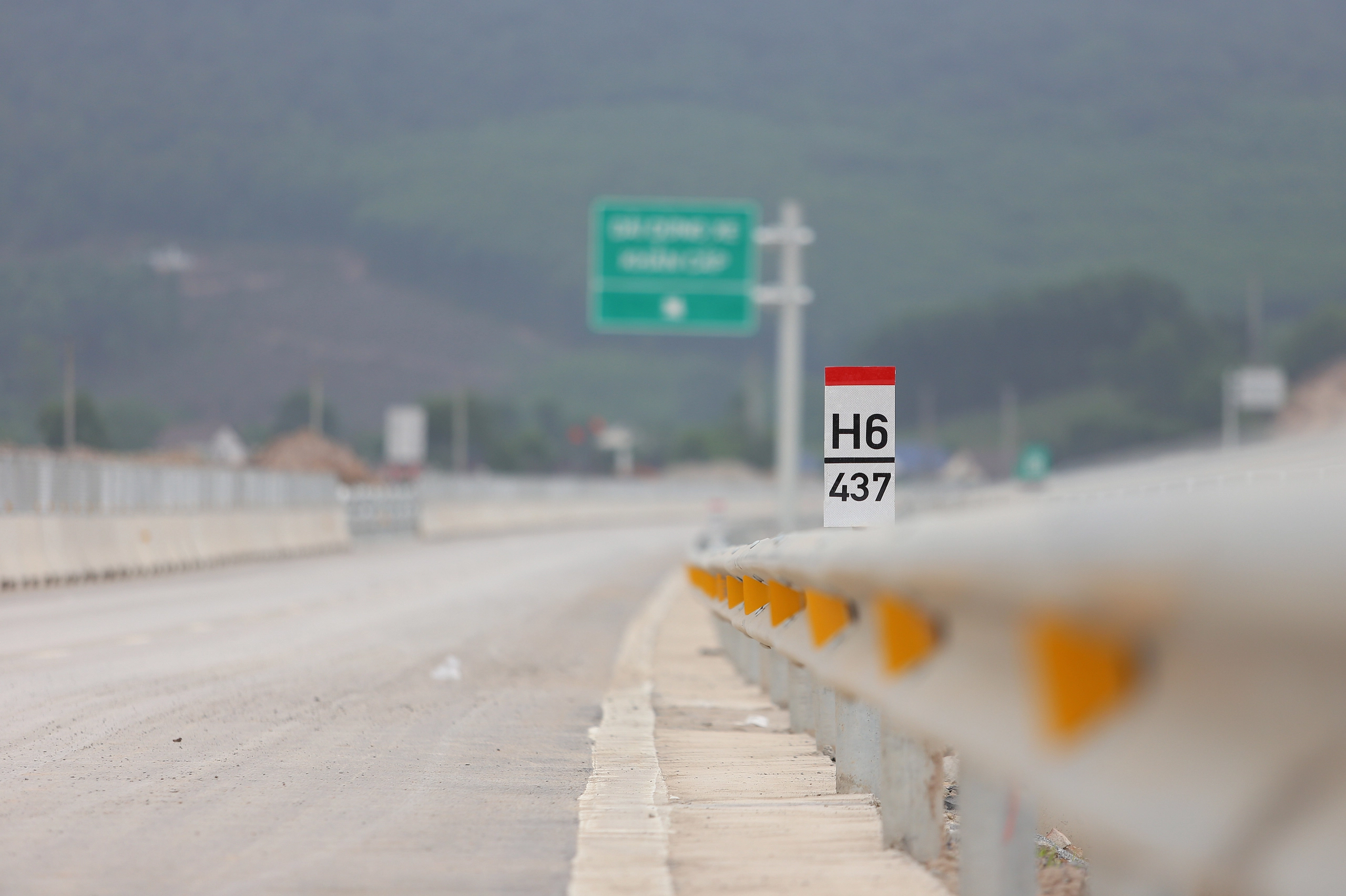 Toàn cảnh 30km đầu tuyến cao tốc Diễn Châu - Bãi Vọt sắp thông xe- Ảnh 19.