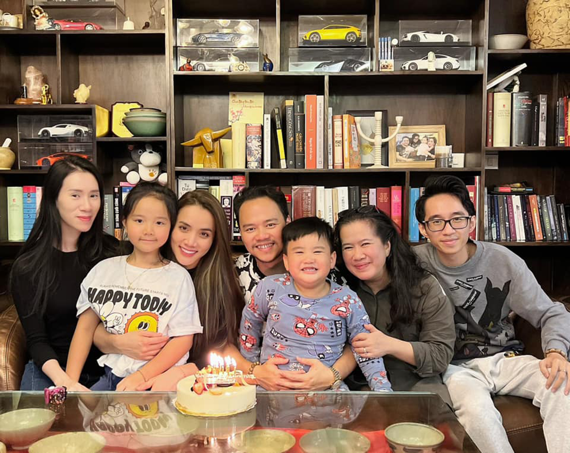 Diễn viên Trang Nhung: Tôi thấu hiểu được giá trị của gia đình- Ảnh 2.