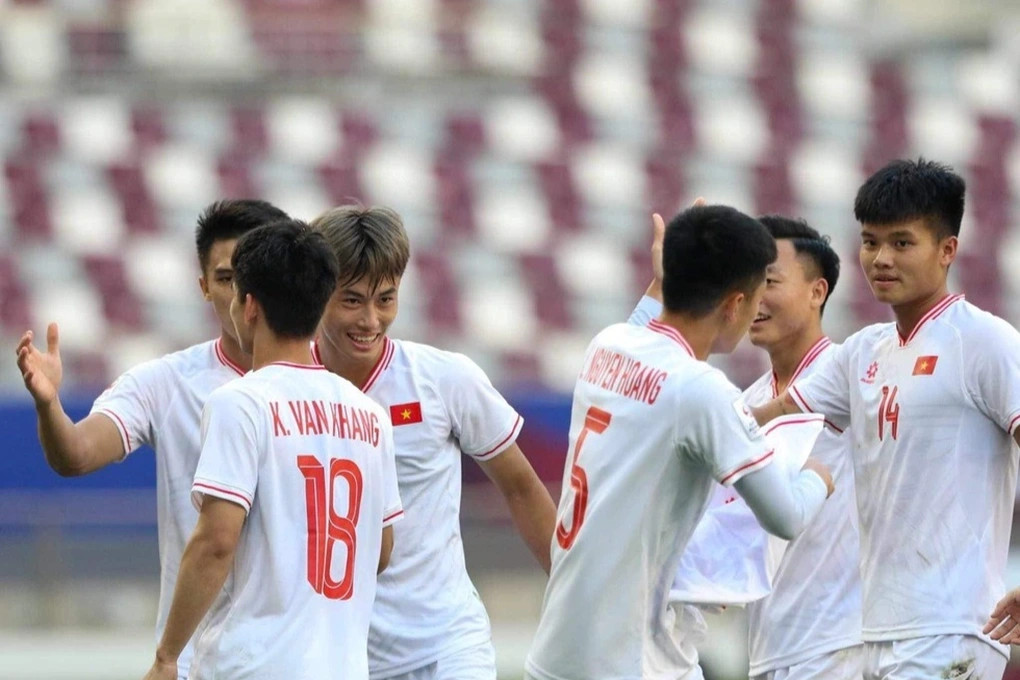 Siêu phẩm cầu vồng của sao U23 Việt Nam lọt top bàn thắng đẹp tại giải châu Á- Ảnh 1.