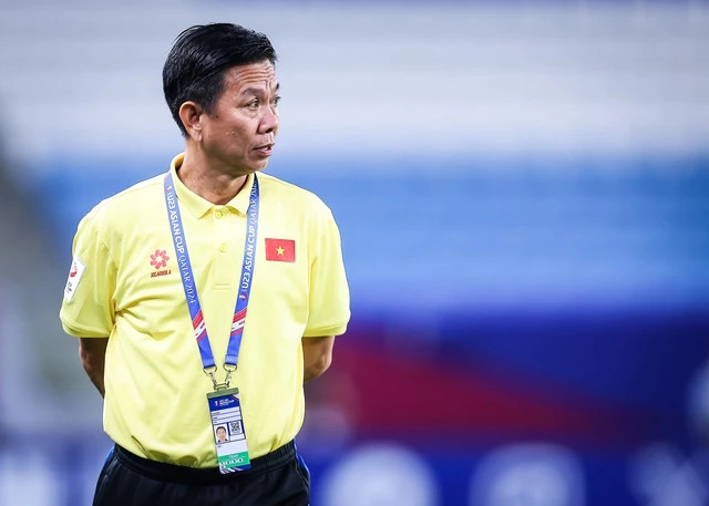 Thua đau Iraq, HLV Hoàng Anh Tuấn có hành động ngỡ ngàng với U23 Việt Nam- Ảnh 1.