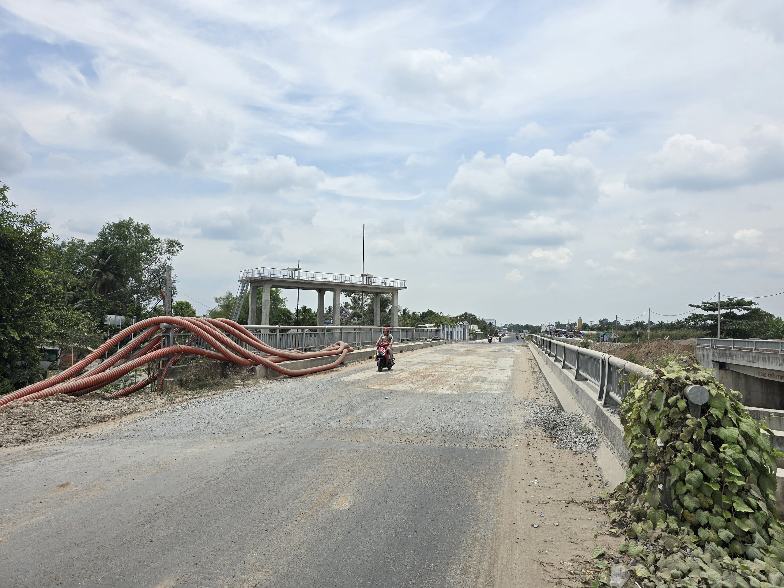 Cấm lưu thông một số đoạn trên đường nối hai quốc lộ lớn nhất Cần Thơ- Ảnh 2.