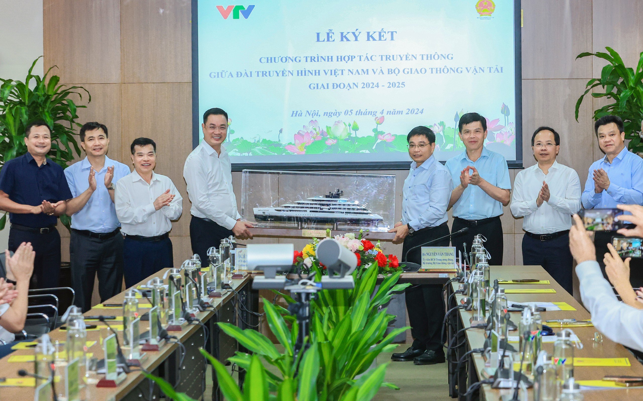 Bộ GTVT và Đài Truyền hình Việt Nam ký kết hợp tác truyền thông- Ảnh 5.