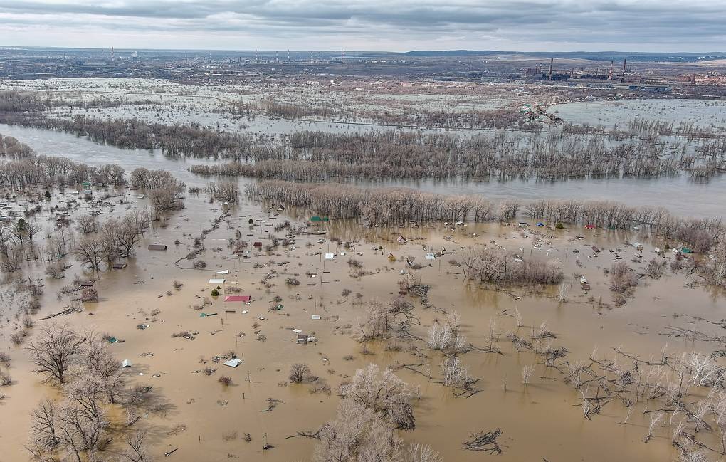 Thảm họa lũ lụt đã nhấn chìm một vùng rộng lớn tại Nga, làm đảo lộn cuộc sống người dân. (Ảnh: Thông tấn xã Nga)