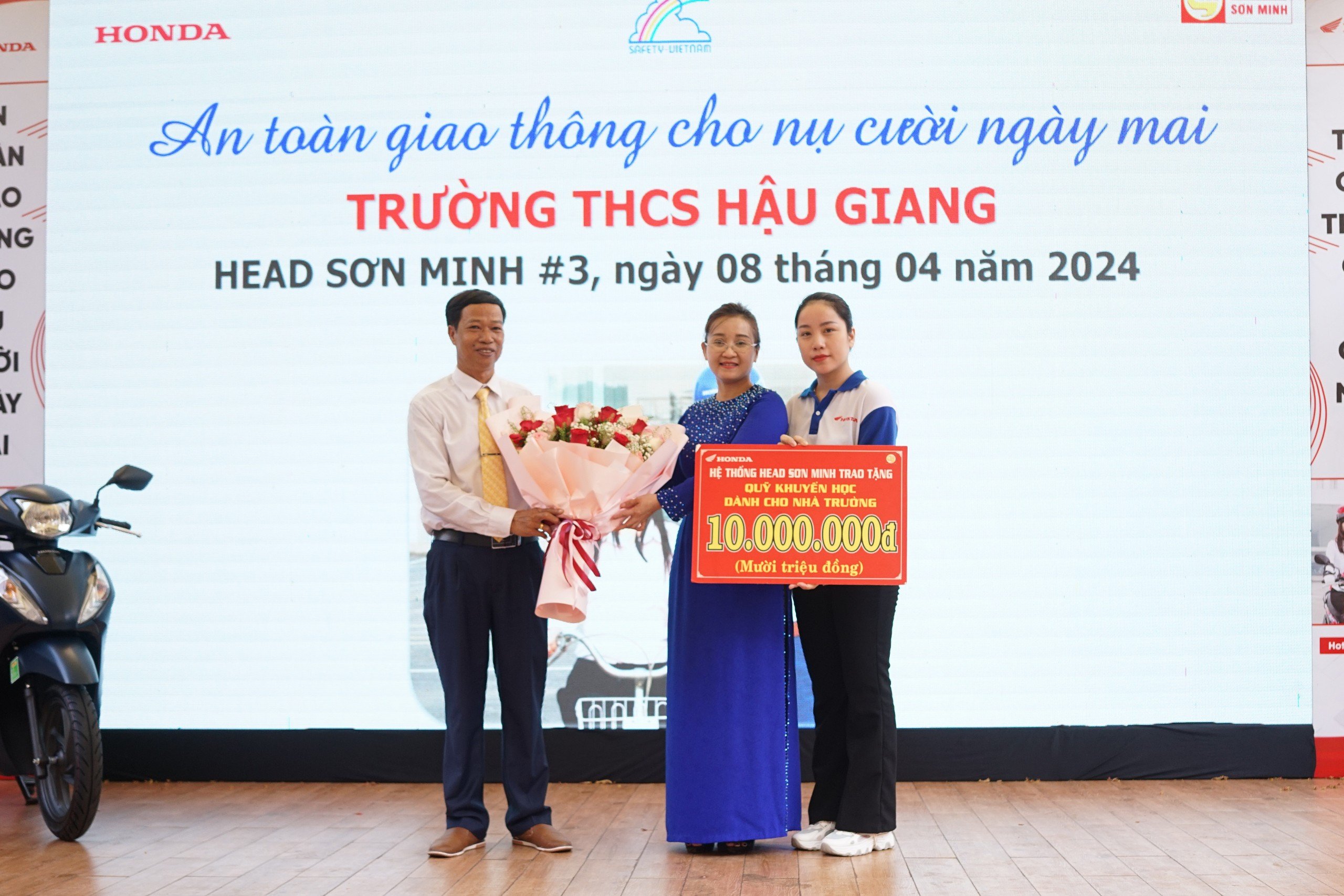 Tập huấn ATGT cho hàng trăm học sinh trường THCS Hậu Giang- Ảnh 4.