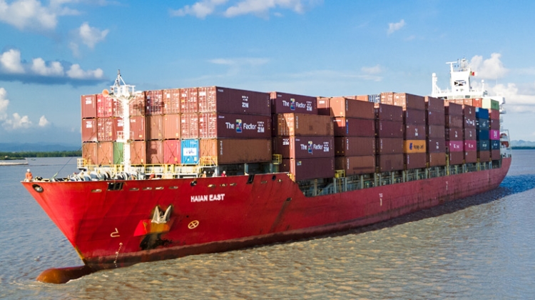 Doanh nghiệp kinh doanh tàu container liên tiếp báo lỗ- Ảnh 1.