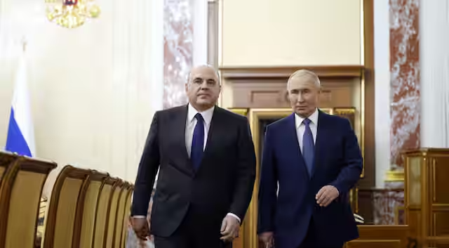 Ngay sau khi Thủ tướng Nga Mikhail Mishutin công bố nội các mới với 10 nhân sự cấp phó, Tổng thống Vladimir Putin đã đề xuất trao thêm quyền hạn cho hai Phó Thủ tướng.