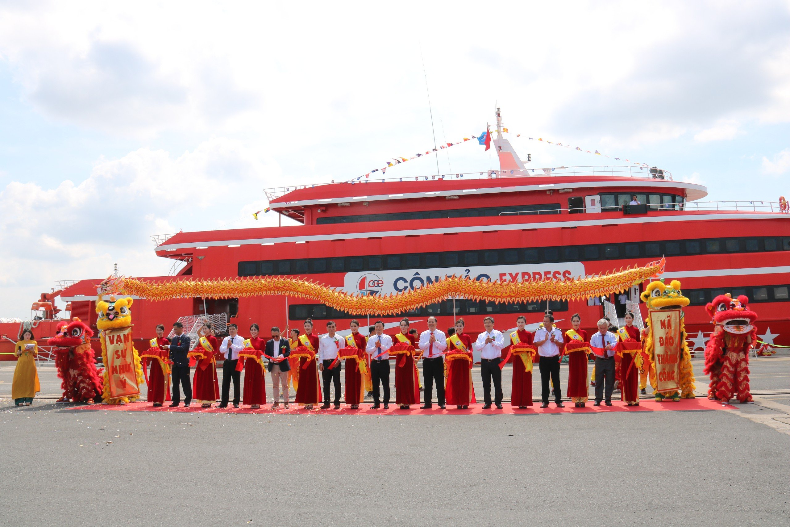 Tàu cao tốc hiện đại lớn nhất Việt Nam bắt đầu chạy tuyến TP.HCM - Côn Đảo- Ảnh 9.