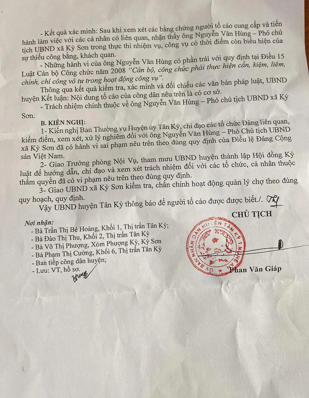 Nghệ An: Đề nghị kiểm điểm phó chủ tịch xã hách dịch, cửa quyền với dân- Ảnh 3.