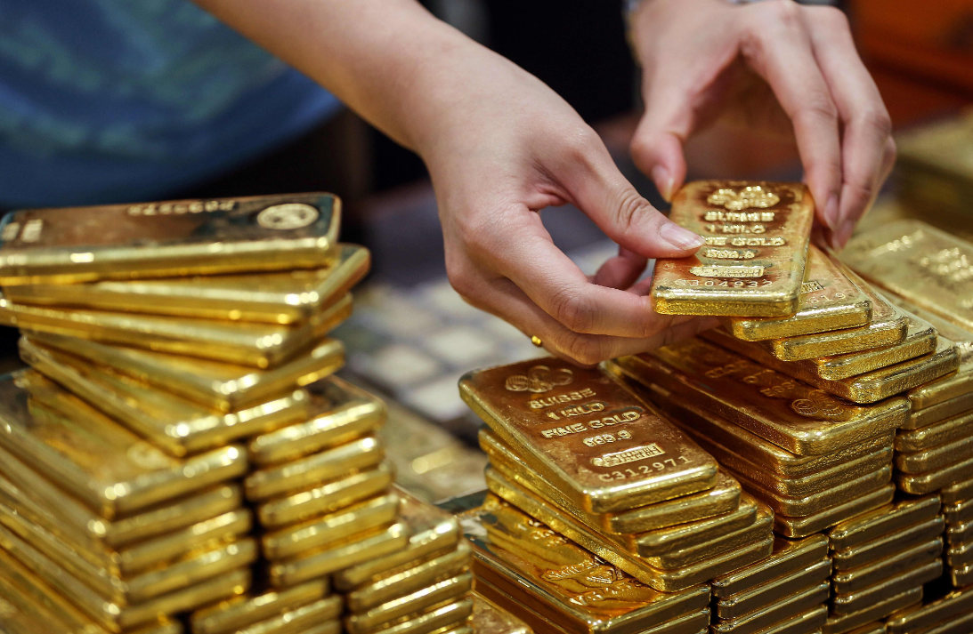 Vàng trong nước tiếp tục giảm 1,5 triệu đồng/lượng trước phiên đấu thầu- Ảnh 1.