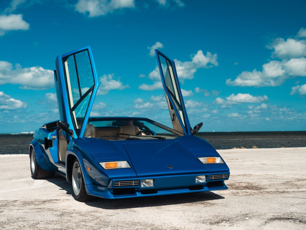 Xe cổ Lamborghini Countach LP400 S được rao bán 650 nghìn USD- Ảnh 1.