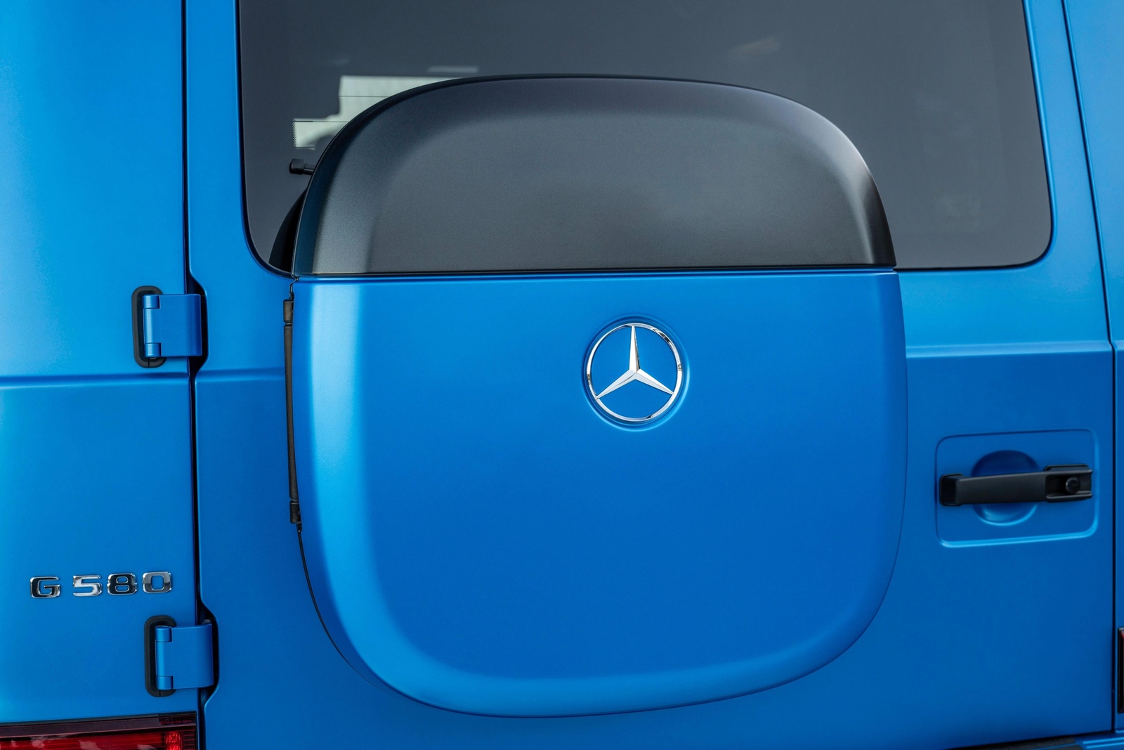 Xe điện Mercedes-Benz G 580 Edition One có giá từ 5,24 tỷ đồng- Ảnh 8.