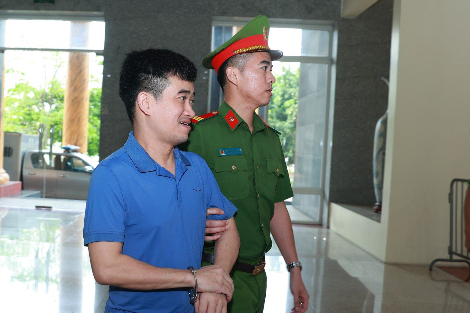 Ông Nguyễn Thanh Long nộp thêm 1 tỷ, xin giảm nhẹ mức án 18 năm tù vụ Việt Á- Ảnh 2.