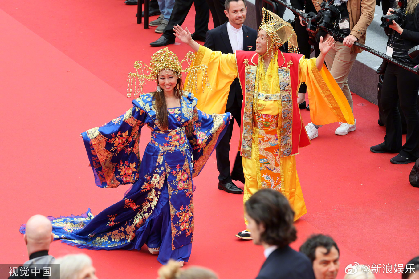 50 ngôi sao vô danh Trung Quốc đang biến LHP Cannes thành một cái chợ- Ảnh 3.