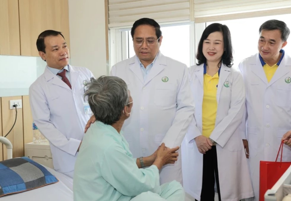 Thủ tướng Chính phủ Phạm Minh Chính phát động chương trình đăng ký hiến tặng mô, tạng- Ảnh 2.