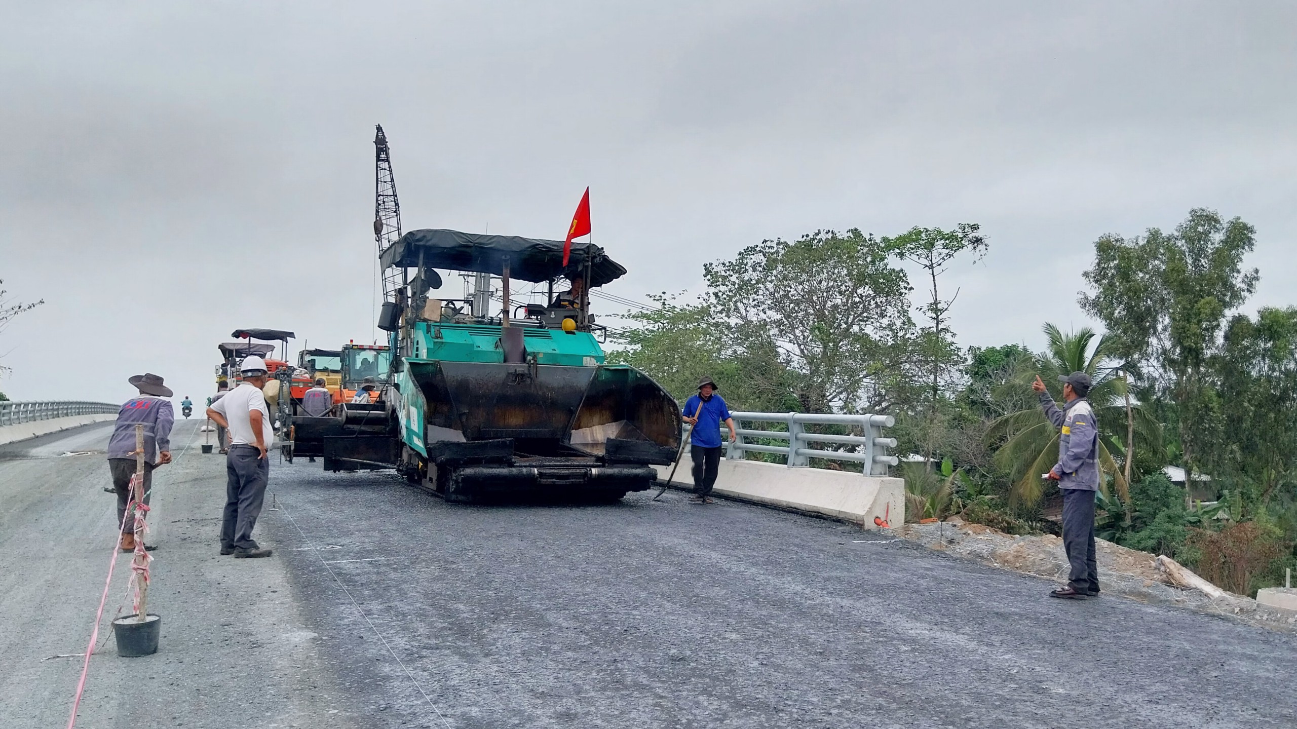 Cuối tháng 5, hoàn thành đường nối QL91 và tuyến tránh Long Xuyên- Ảnh 5.