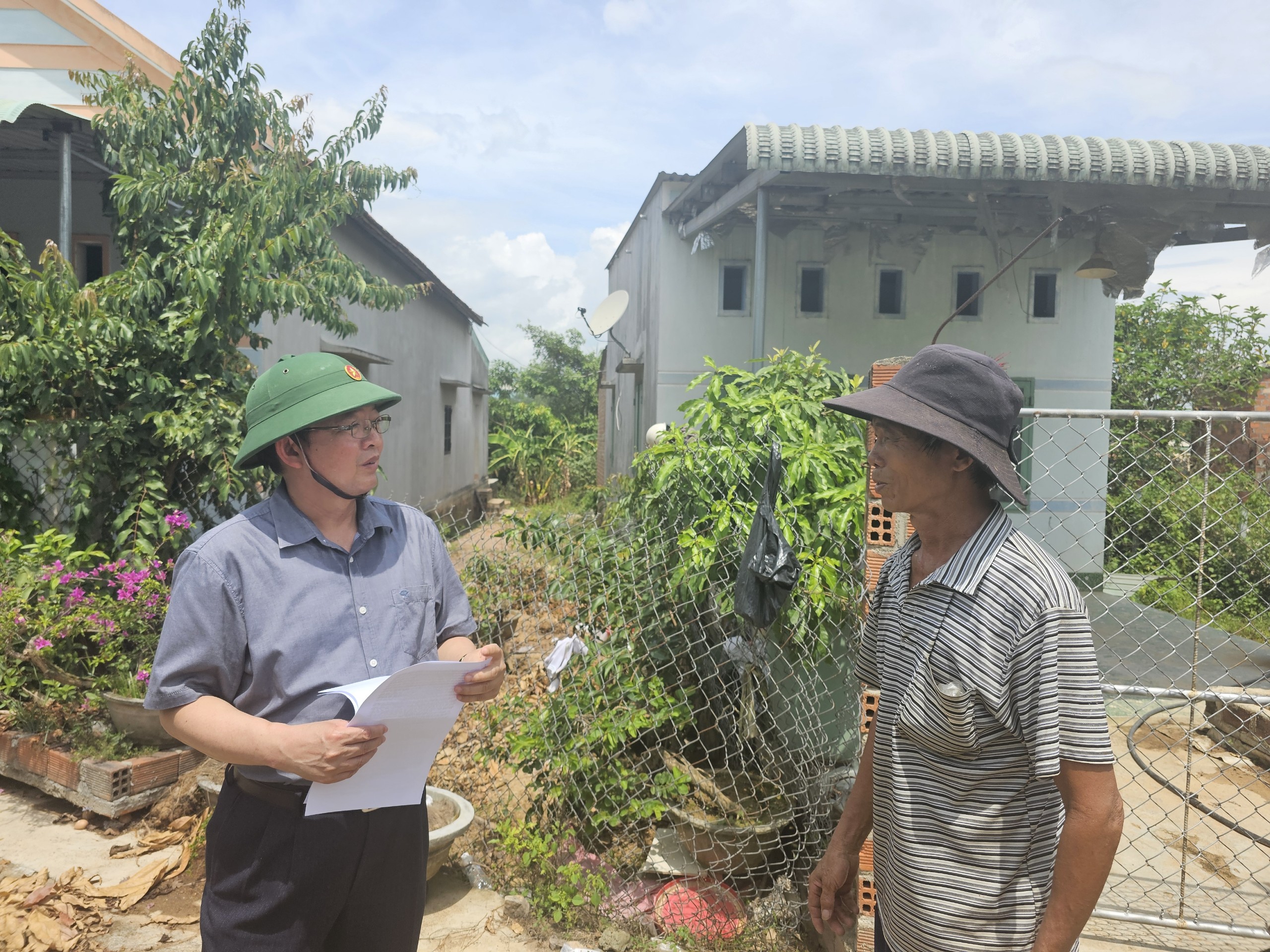 Bí thư Bình Định đi kiểm tra, chốt thời gian bàn giao mặt bằng cao tốc- Ảnh 1.