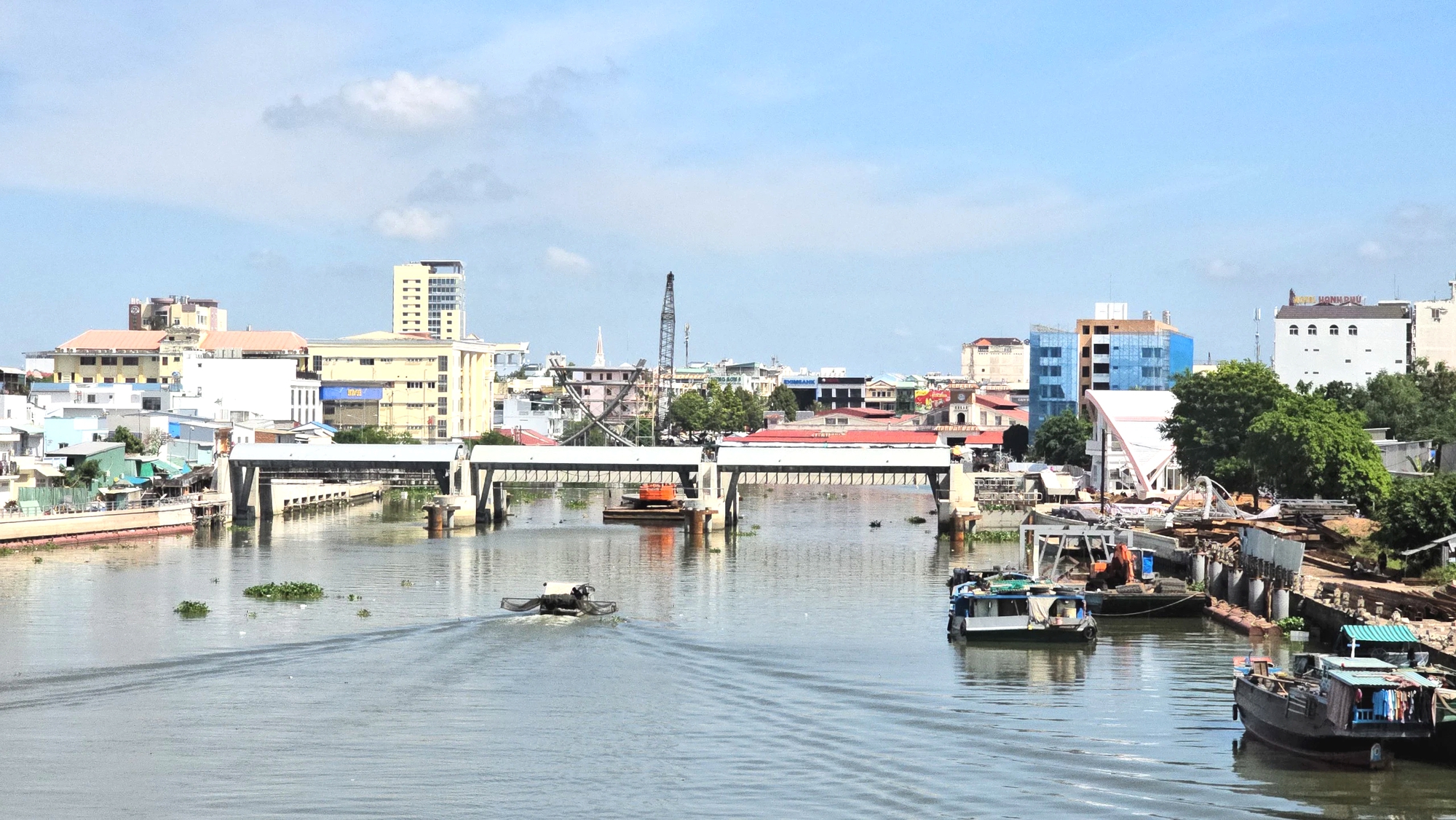 Loạt cống ngăn triều kỳ vọng giúp Cần Thơ thoát ngập khi mưa lớn, triều cường- Ảnh 1.