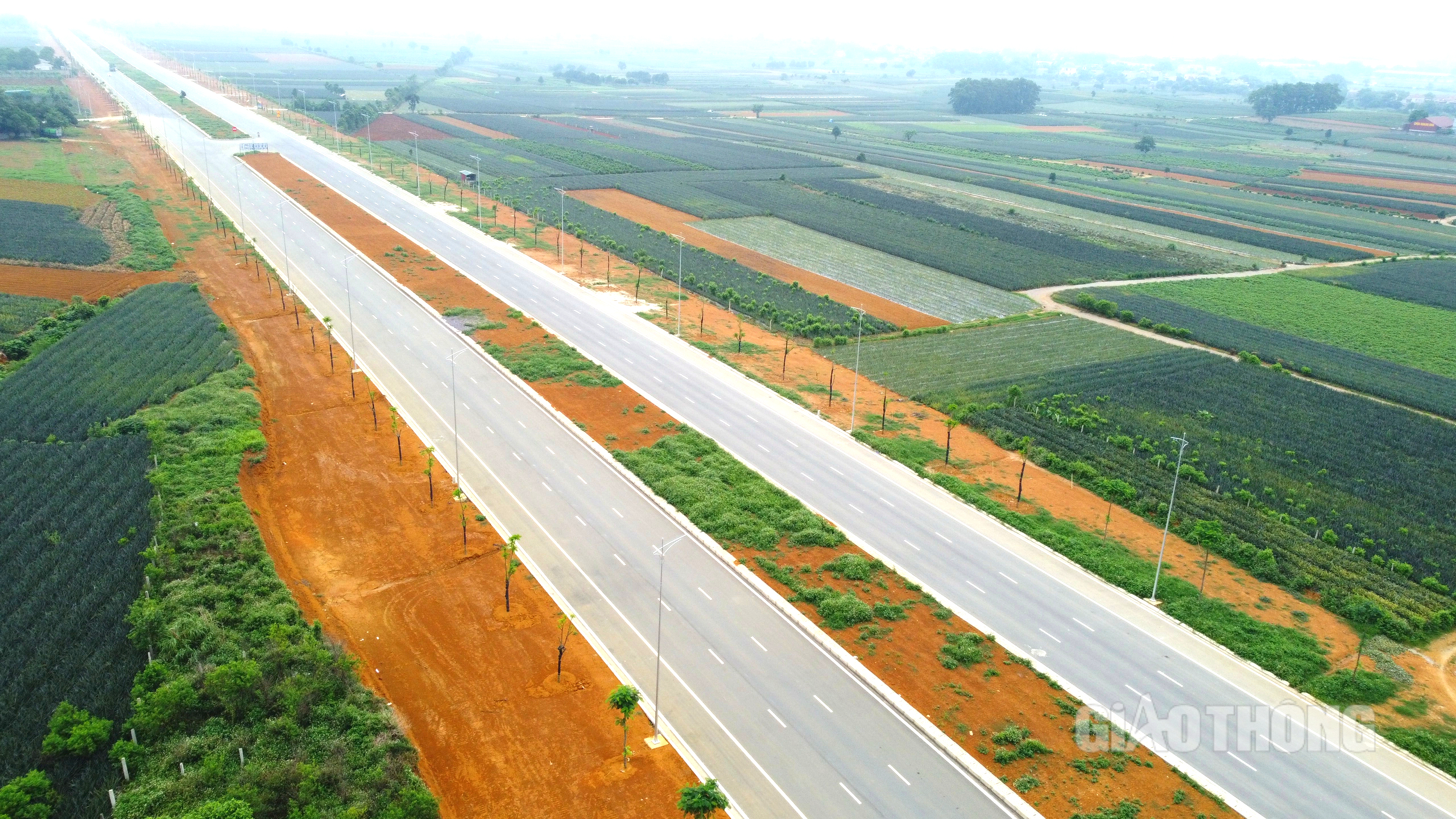 Xẻ đồi làm đường gần 2.000 tỷ ở Ninh Bình- Ảnh 2.