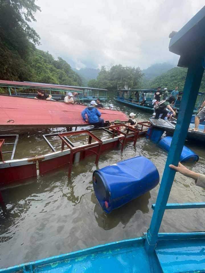 Lật cầu phao ở Bắc Kạn: 20 người rơi xuống hồ Ba Bể được hỗ trợ tài sản- Ảnh 5.