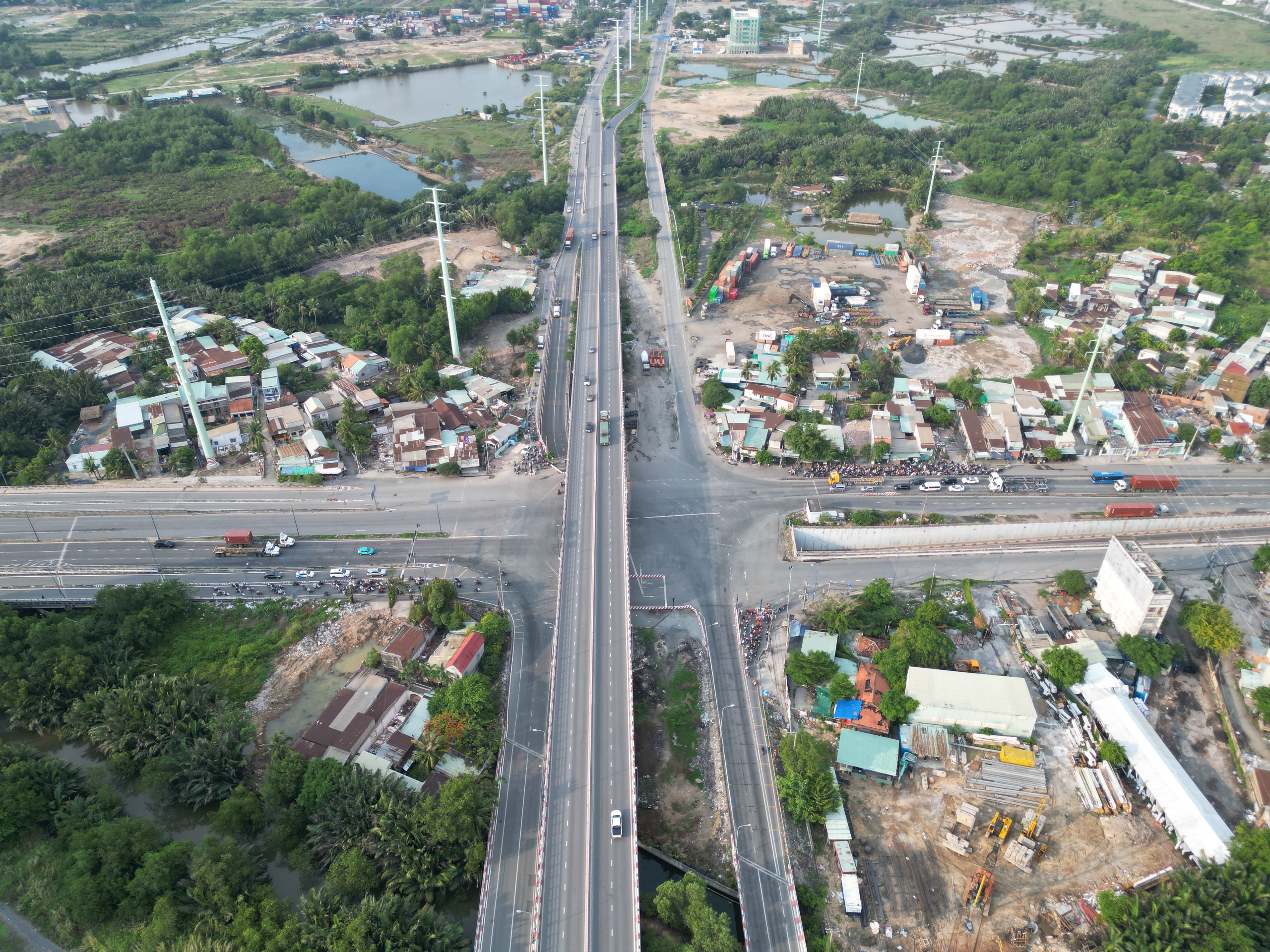 TP.HCM: Lập tổ kiểm tra dự án giao thông trọng điểm- Ảnh 1.