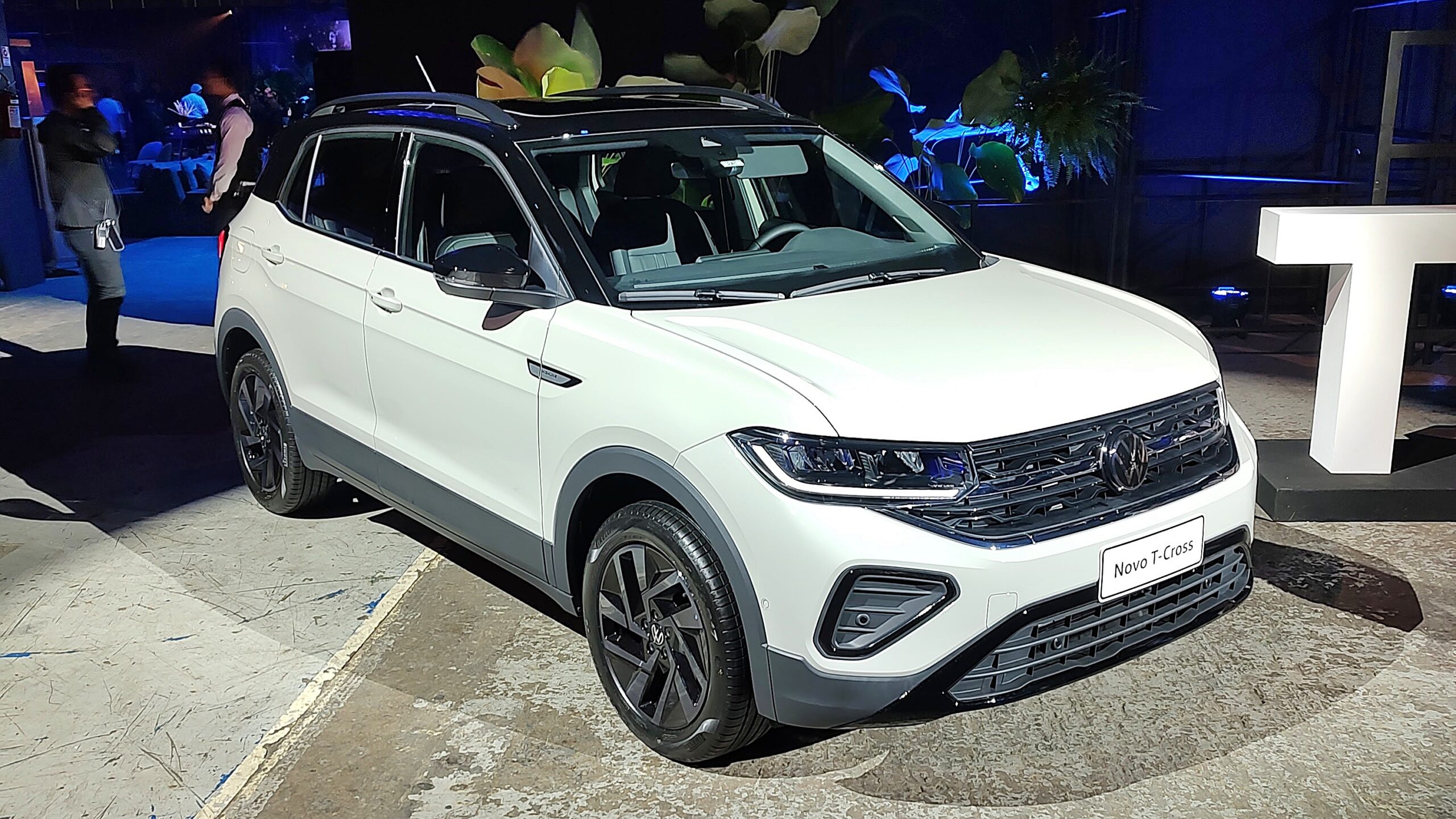 Volkswagen T-Cross 2025 ra mắt, chuẩn bị về Việt Nam?- Ảnh 1.