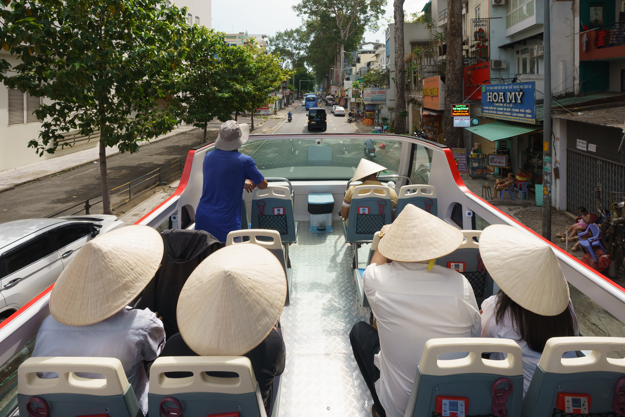 Tuyến buýt hai tầng Sài Gòn - Chợ Lớn hút khách ngày đầu hoạt động- Ảnh 7.