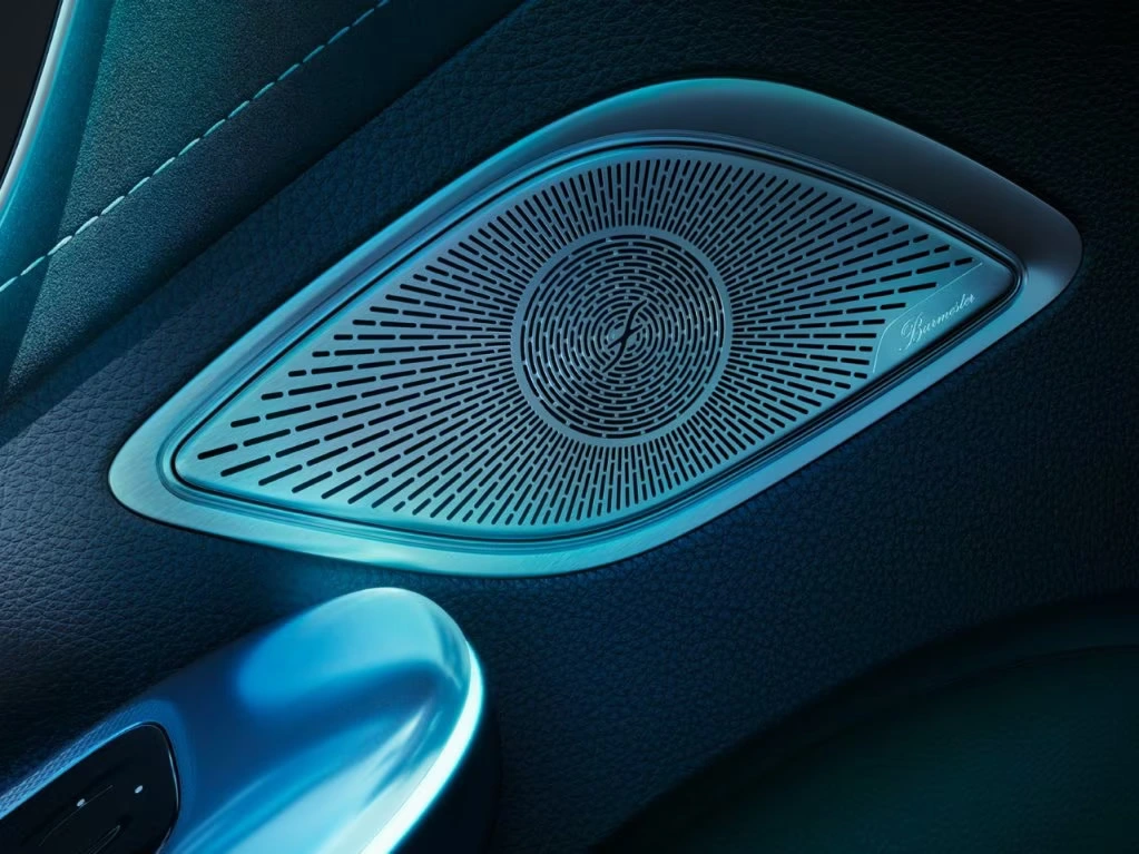 Top 10 xe ô tô điện có hệ thống âm thanh tốt nhất