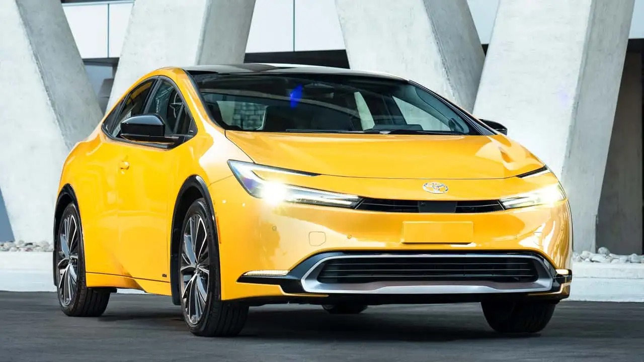 Top 10 ô tô hybrid tiết kiệm nhiên liệu nhất năm 2024- Ảnh 1.