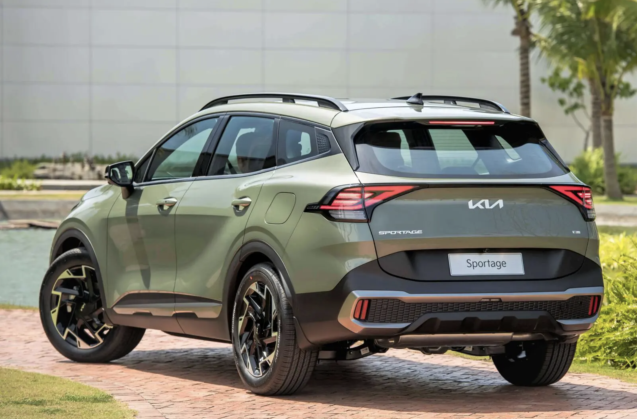 Cùng giá bán 799 triệu đồng: Chọn Kia Sportage hay Seltos mới?- Ảnh 5.