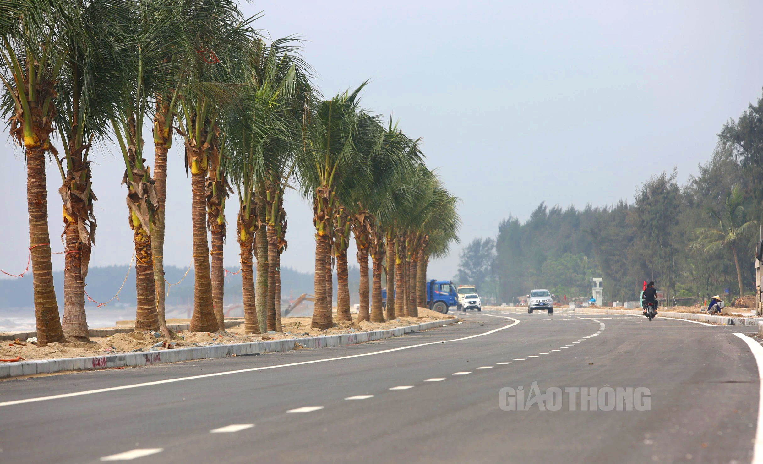 Ngắm tuyến đường du lịch trăm tỷ ven biển ở Thanh Hóa- Ảnh 6.