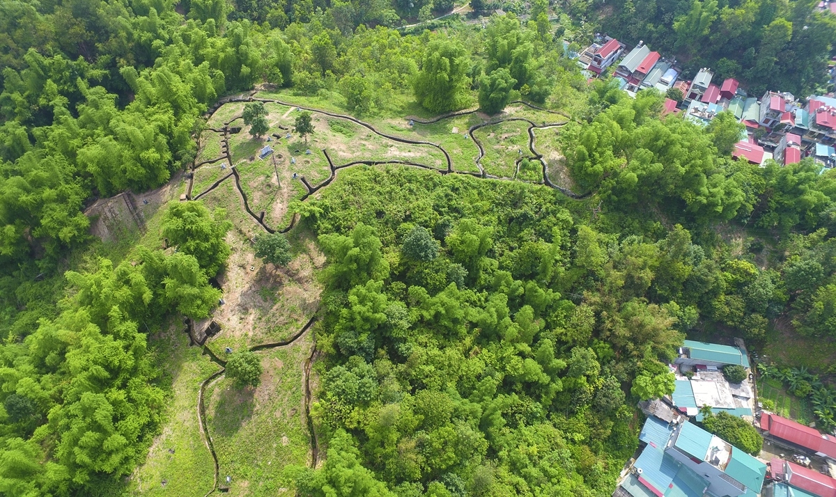 Toàn cảnh Di tích Trung tâm đề kháng Him Lam