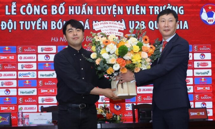 HLV Kim Sang-sik quyết tâm làm nên kỳ tích trong ngày ra mắt đội tuyển Việt Nam- Ảnh 3.