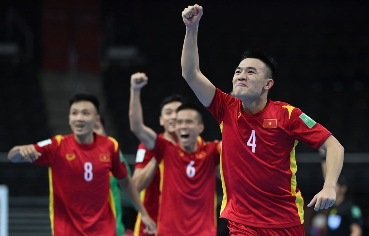 FIFA lần đầu làm chuyện này, bóng đá Việt Nam có thứ hạng cao ngỡ ngàng- Ảnh 2.
