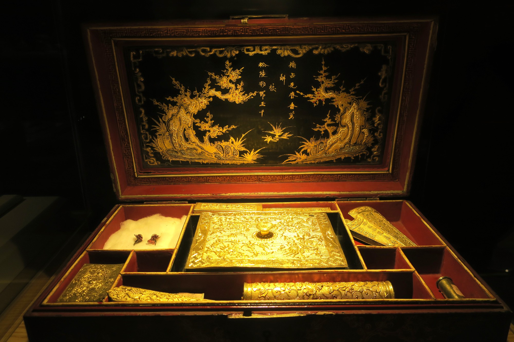 Hải Phòng sắp ra mắt công chúng bộ cổ vật độc bản bằng vàng- Ảnh 1.