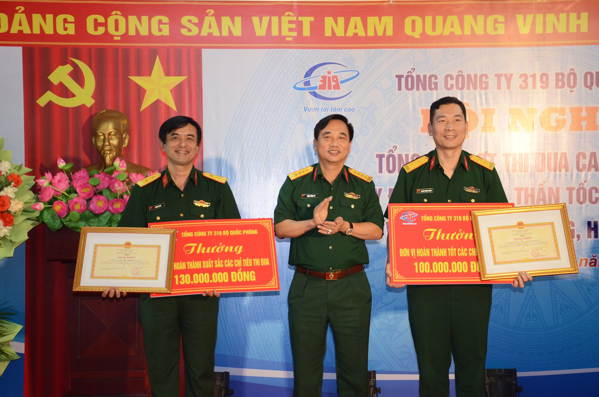 Nhiều đơn vị thi công vượt tiến độ dự án cao tốc qua Hà Tĩnh nhận thưởng nóng- Ảnh 3.